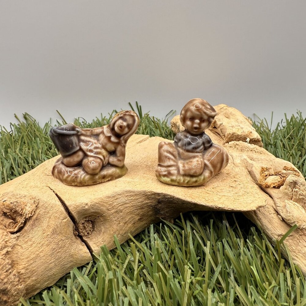 Vintage Wade Whimsies Nursey Rhyme Jack & Jill  Figurines